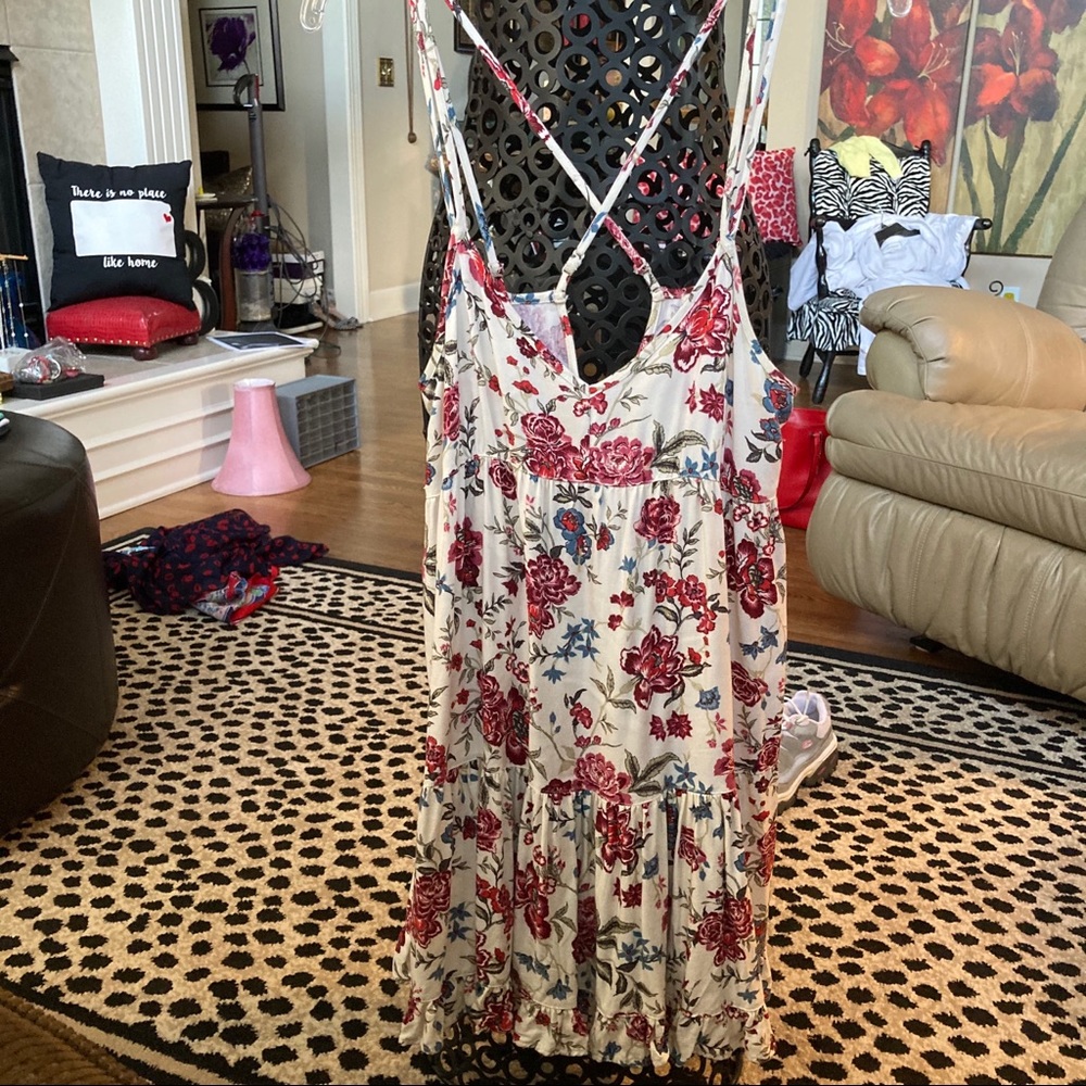 American Eagle Outfitters cream w/red floral strappy dress Medium